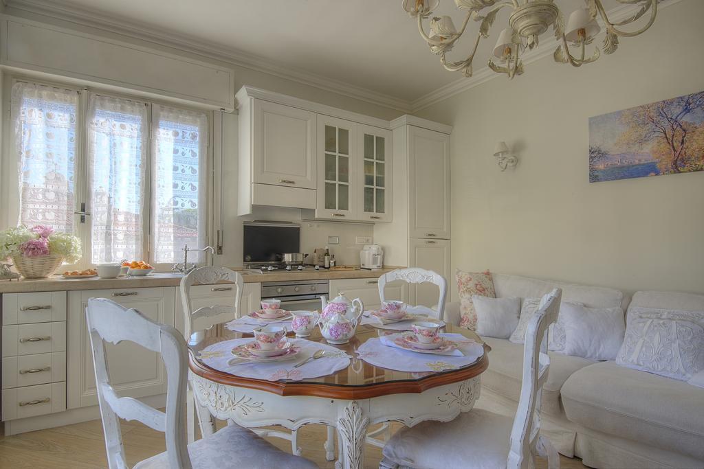 Casa Grandis Dimora Di Charme Nel Cuore Di Bordighera Apartment Exterior photo